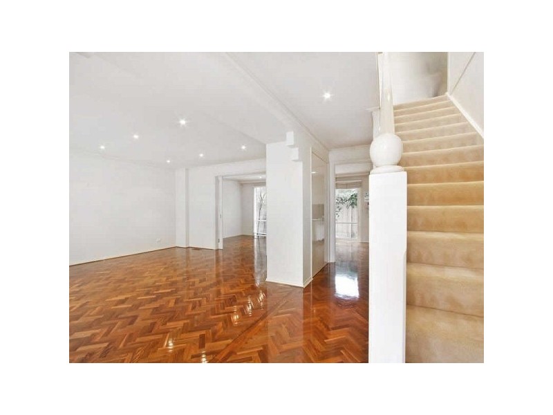 2/468  Glen Eira Road, Caulfield VIC 3162