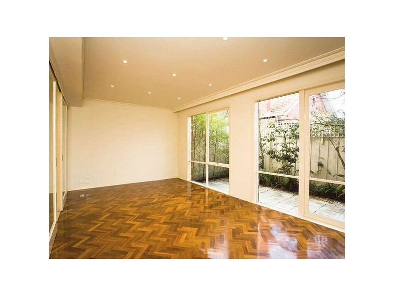 2/468  Glen Eira Road, Caulfield VIC 3162