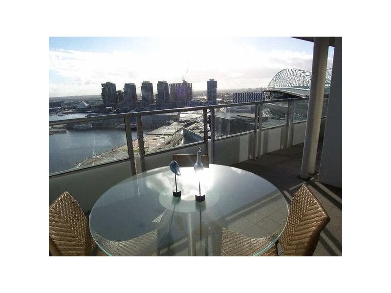 1608/100  Harbour Esplanade, Docklands VIC 3008
