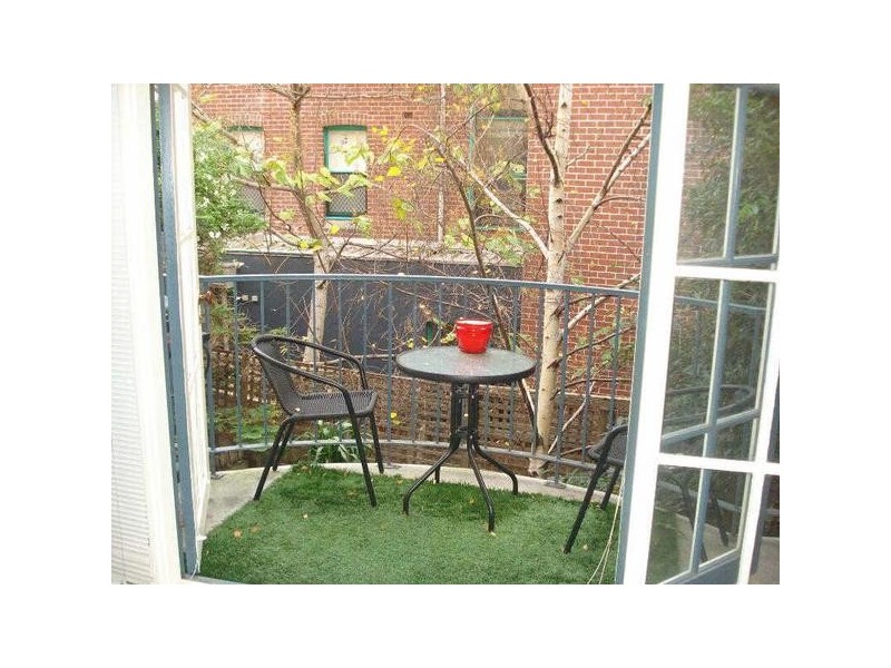 33/151-153  Fitzroy Street, St Kilda VIC 3182