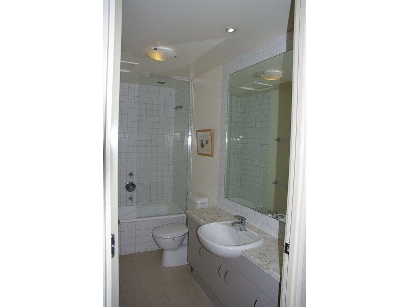 13/125-129 Ormond Road, Elwood VIC 3184