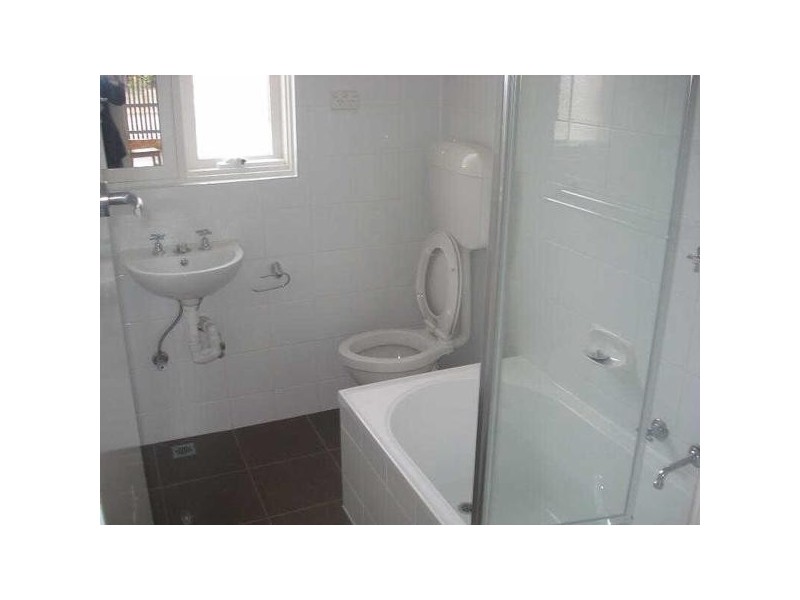 12/76  Westbury Street, St Kilda East VIC 3183