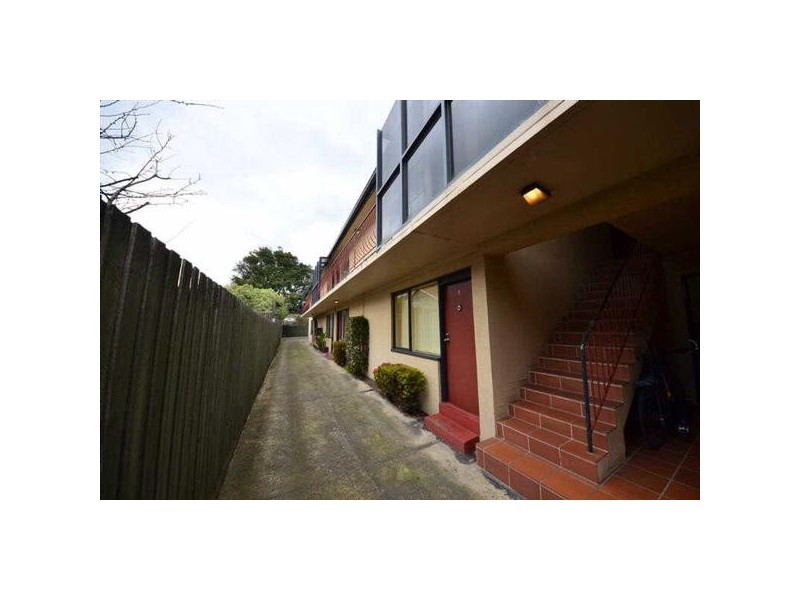 4/104  Alexandra Place, St Kilda East VIC 3183