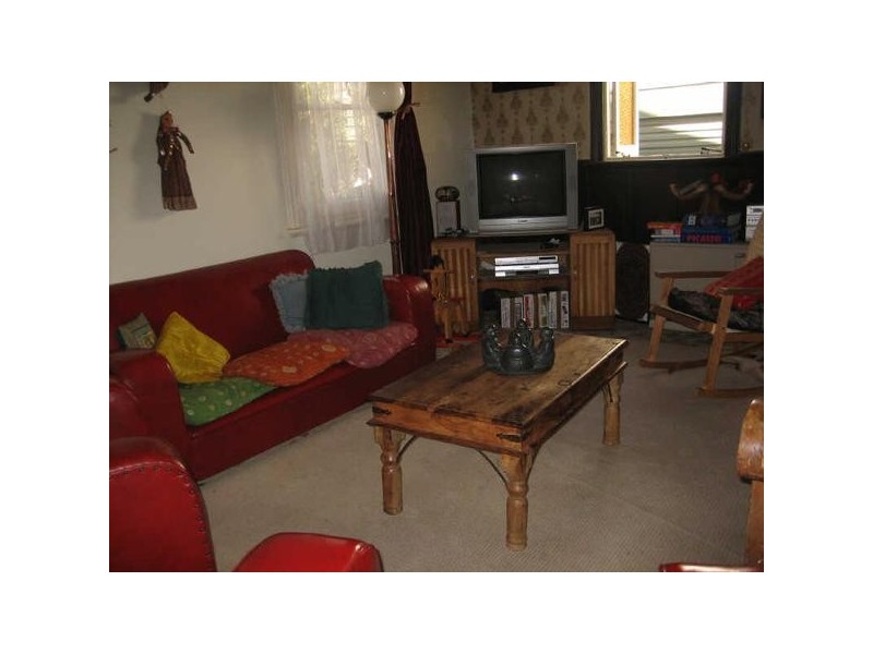 8  Lawson Street, Elwood VIC 3184