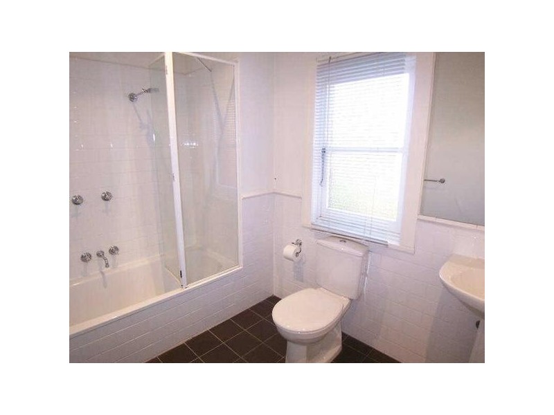 8/8  Ardoch Avenue, St Kilda East VIC 3183