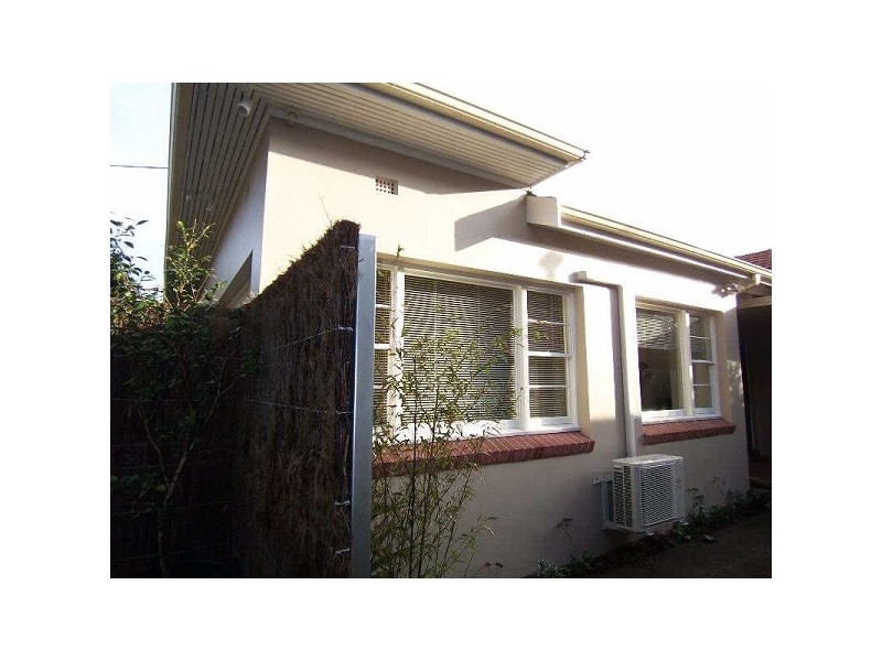 1/313  Barkly Street, St Kilda VIC 3182