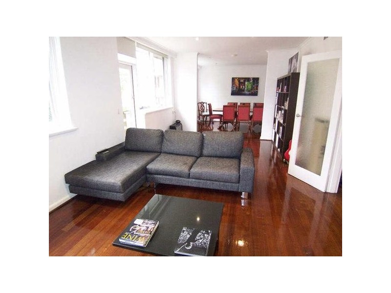 15/53-55  Mitford Street, Elwood VIC 3184