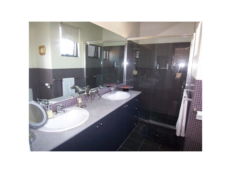 3/21  Allison Road, Elsternwick VIC 3185