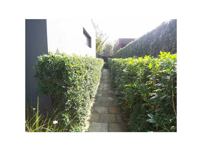 3/21  Allison Road, Elsternwick VIC 3185