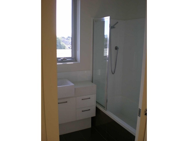 7/15  Truganini Road, Carnegie VIC 3163