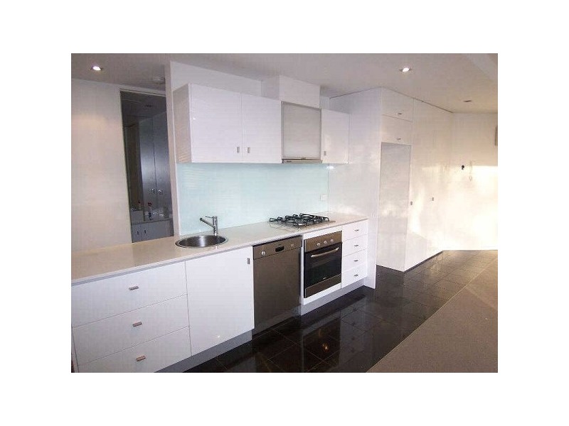 10/568  New Street, Brighton VIC 3186