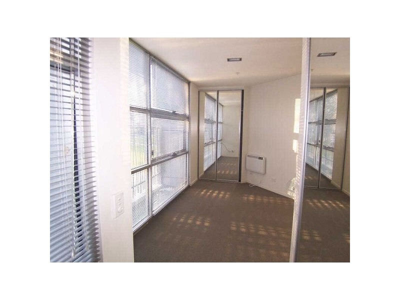 10/568  New Street, Brighton VIC 3186