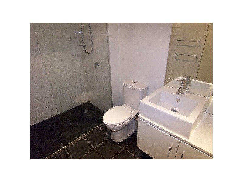 10/568  New Street, Brighton VIC 3186