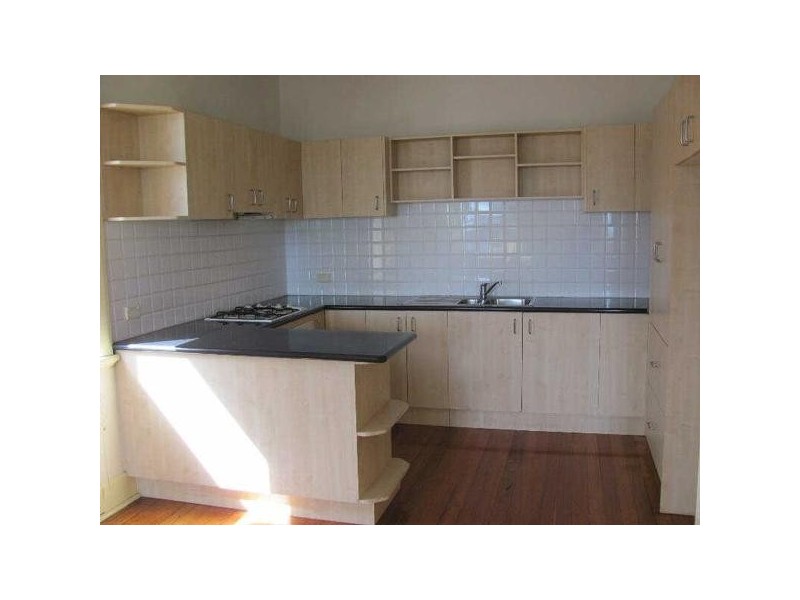 6/23a  The Esplanade, St Kilda VIC 3182