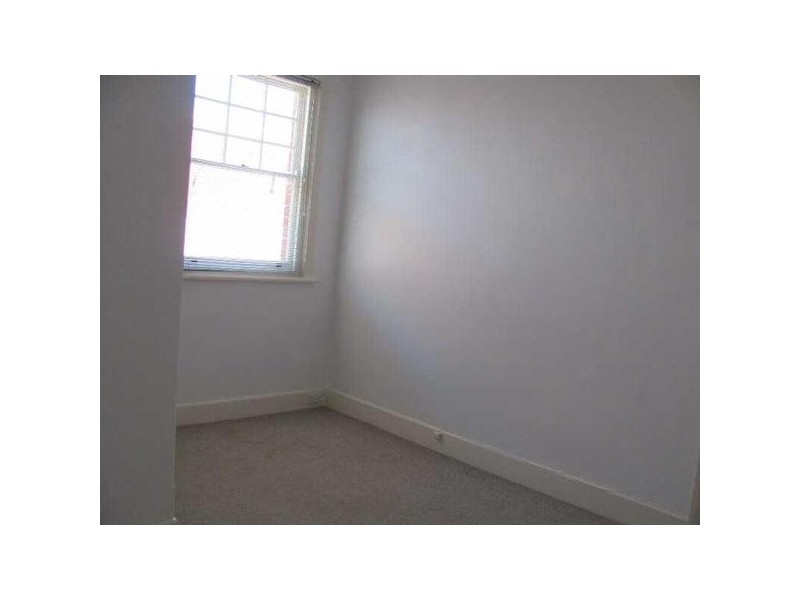 6/23a  The Esplanade, St Kilda VIC 3182