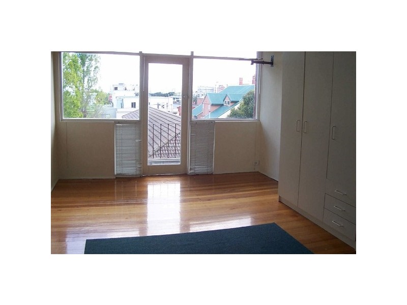 17/33  Grey Street, St Kilda VIC 3182