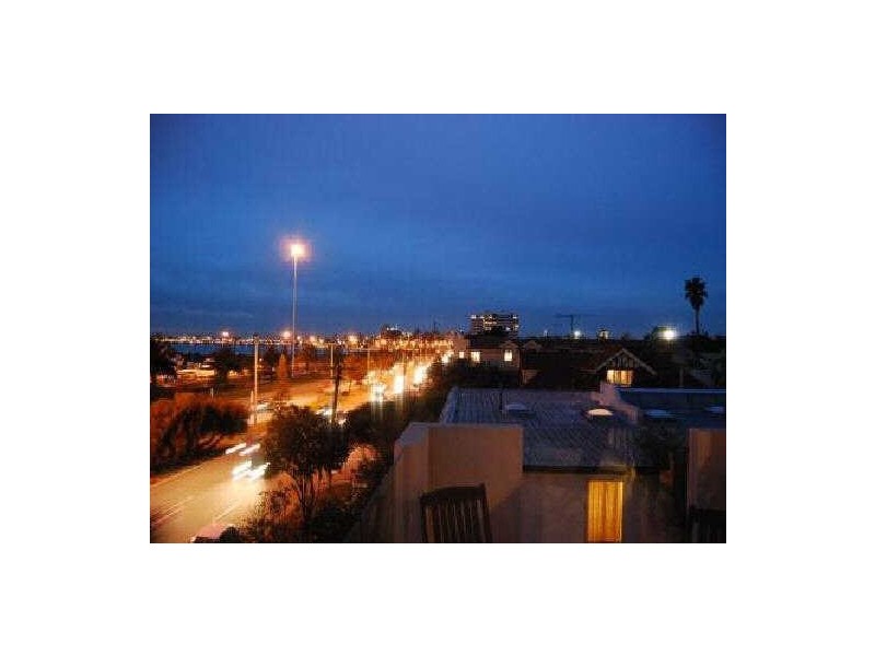 14/45  Marine Pde, St Kilda VIC 3182