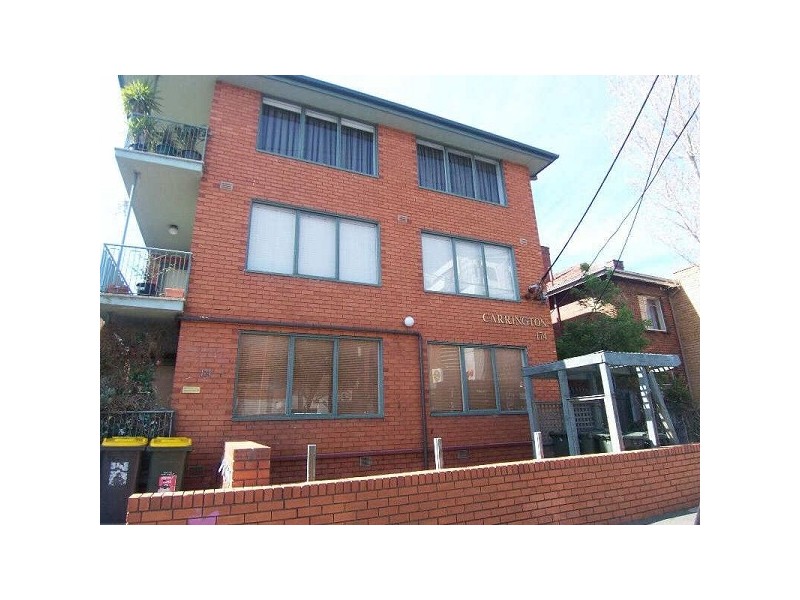 4/174  Barkly Street, St Kilda VIC 3182