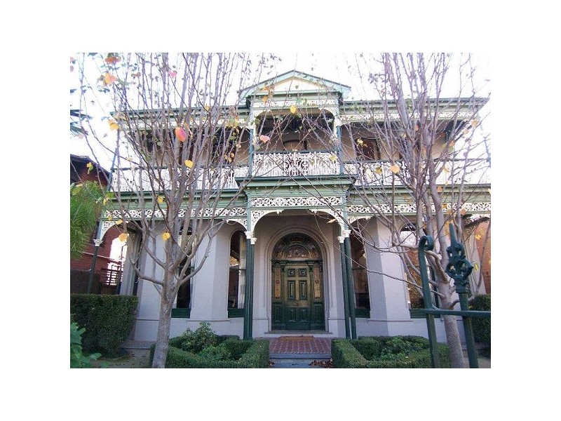 28 Robe Street, St Kilda VIC 3182