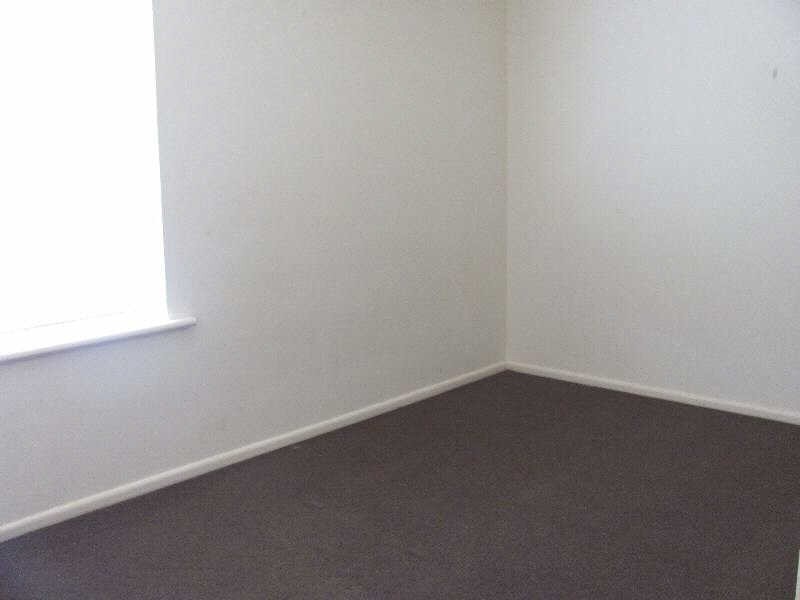 9/18  Robe Street, St Kilda VIC 3182