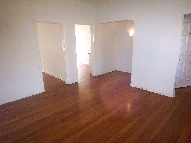 24/7  Eildon Road, St Kilda VIC 3182