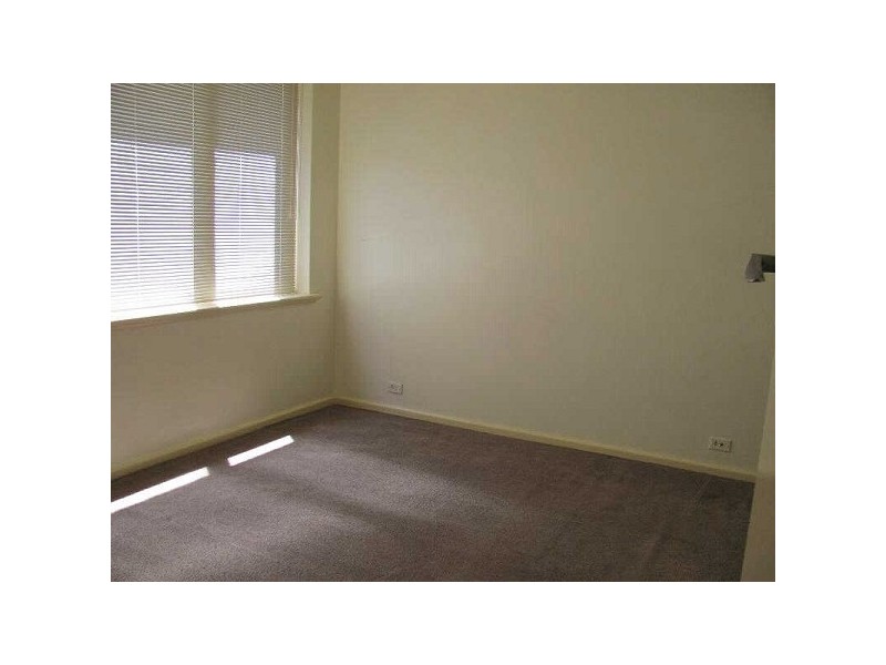 04/28  Arnold Street, South Yarra VIC 3141