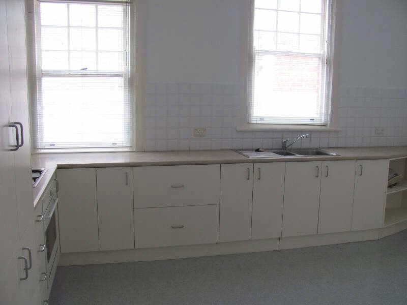 5/23a  The Esplanade, St Kilda VIC 3182