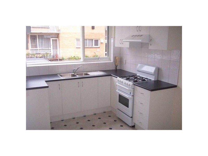 2/97  Westbury Street, St Kilda East VIC 3183