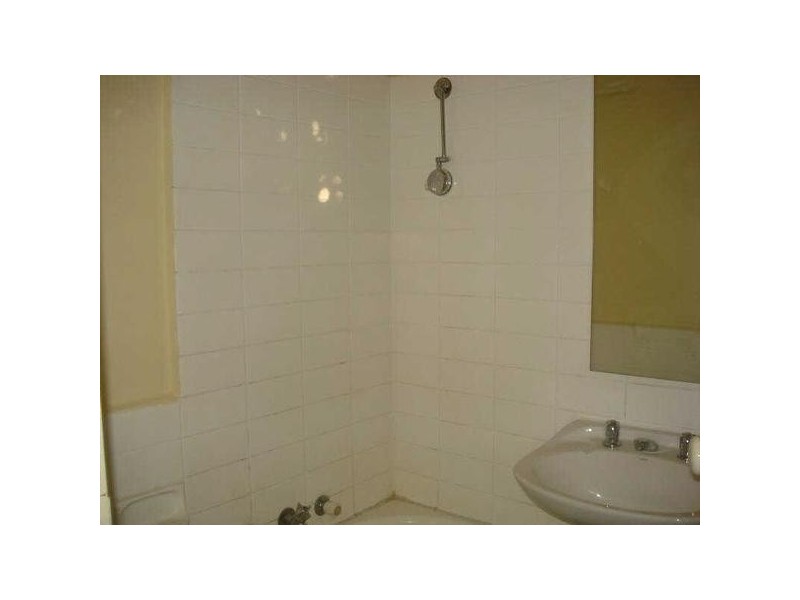 4/56  Carlisle Street, St Kilda VIC 3182