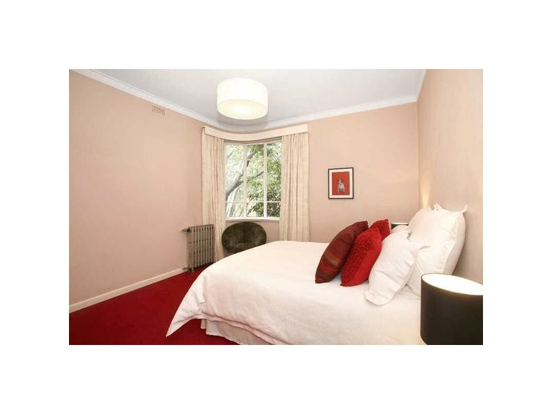 10/38  Mitford Street, Elwood VIC 3184