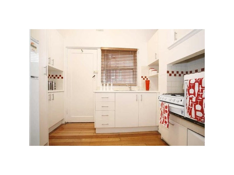 10/38  Mitford Street, Elwood VIC 3184