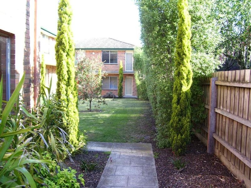 6  Anderson Court, Mentone VIC 3194