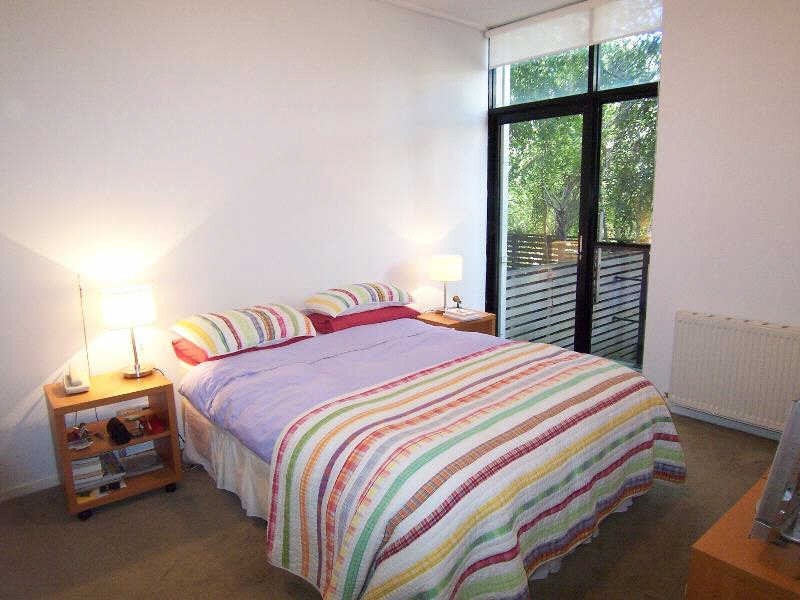 1/10  St Leonards Avenue, St Kilda VIC 3182