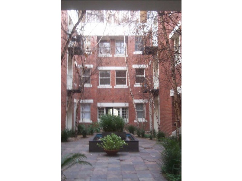 10/44  Fitzroy Street, St Kilda VIC 3182