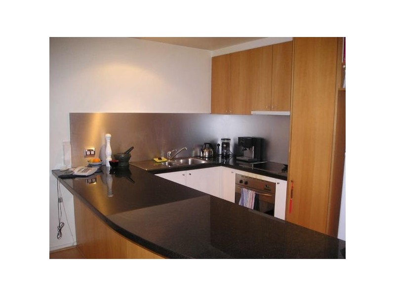 7/135  Fitzroy Street, St Kilda VIC 3182