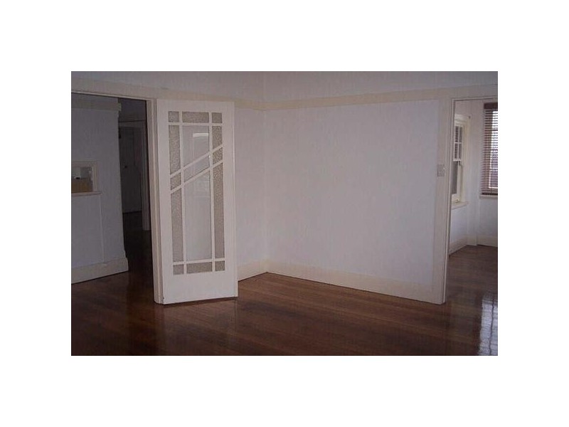 1/6  Kingsley Avenue, Elwood VIC 3184