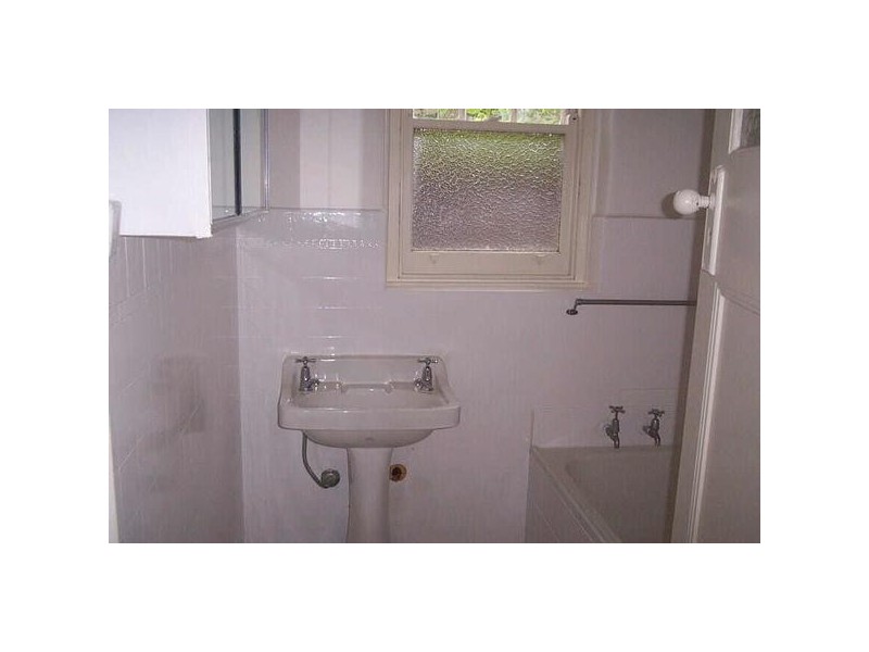 1/6  Kingsley Avenue, Elwood VIC 3184