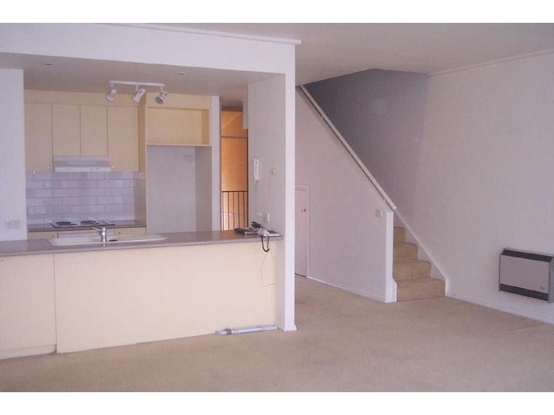 55/151-153  Fitzroy Street, St Kilda VIC 3182