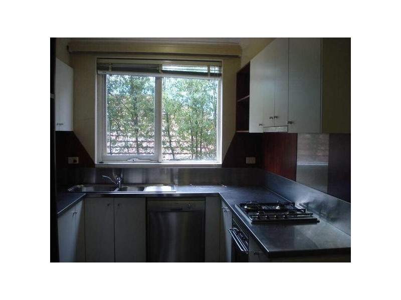 2/32  Vale Street, St Kilda VIC 3182