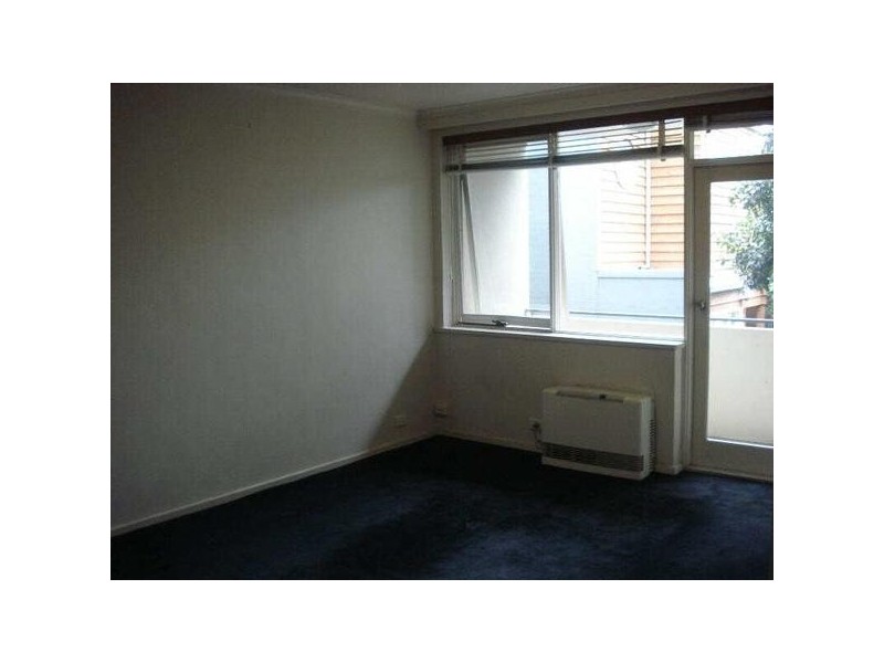 2/32  Vale Street, St Kilda VIC 3182