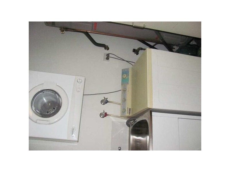 2/17  Hennessy Avenue, Elwood VIC 3184