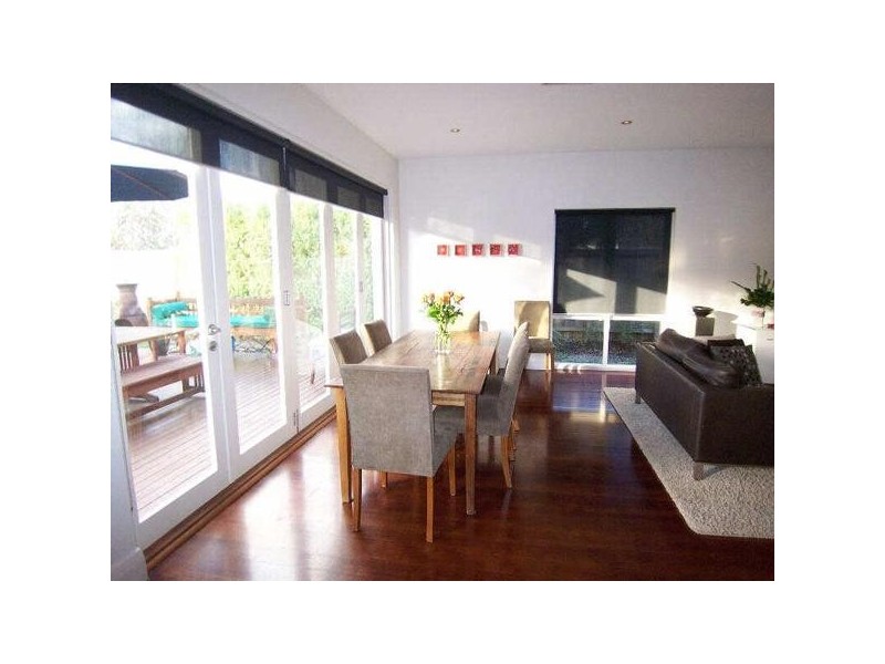 44  Meredith Street, Elwood VIC 3184