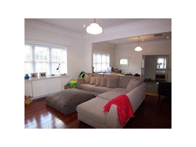 44  Meredith Street, Elwood VIC 3184