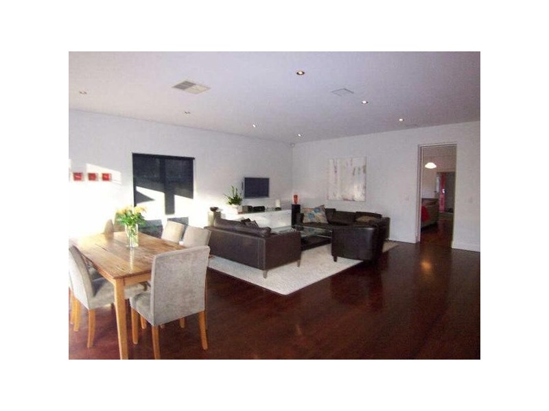 44  Meredith Street, Elwood VIC 3184