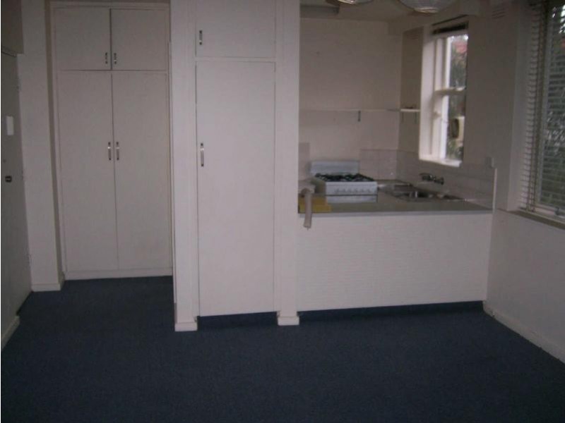 3/9  Greig Court, Elwood VIC 3184