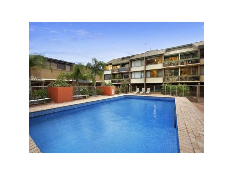 19/343  Beaconsfield Parade, St Kilda West VIC 3182