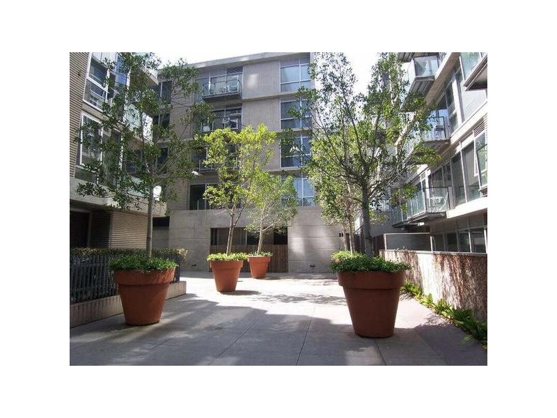 19/343  Beaconsfield Parade, St Kilda West VIC 3182