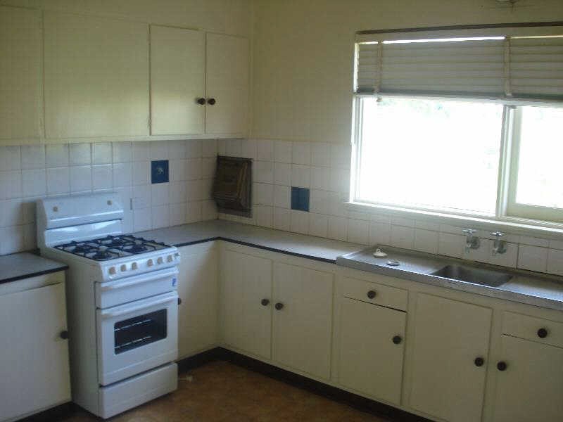 12/16  Lansdowne Road, St Kilda VIC 3182