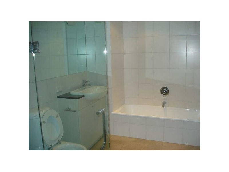 6/156  Bay Street, Port Melbourne VIC 3207