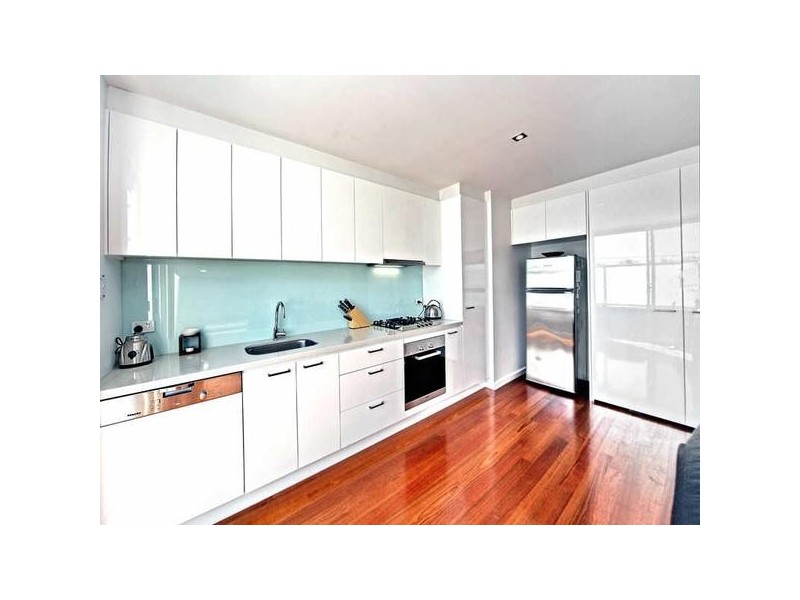 3/9  Poets Grove, Elwood VIC 3184